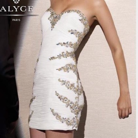 White Chiffon Cocktail Dress By Alyce - Picture 1 of 5